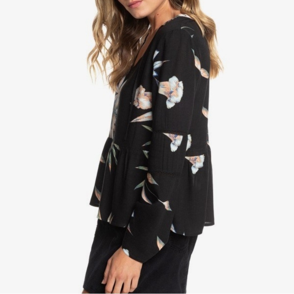 NWT Roxy Floral Top - Picture 2 of 12